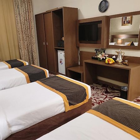 Qasr Al Ansar Golden Tulip Hotel Medína Exteriér fotografie