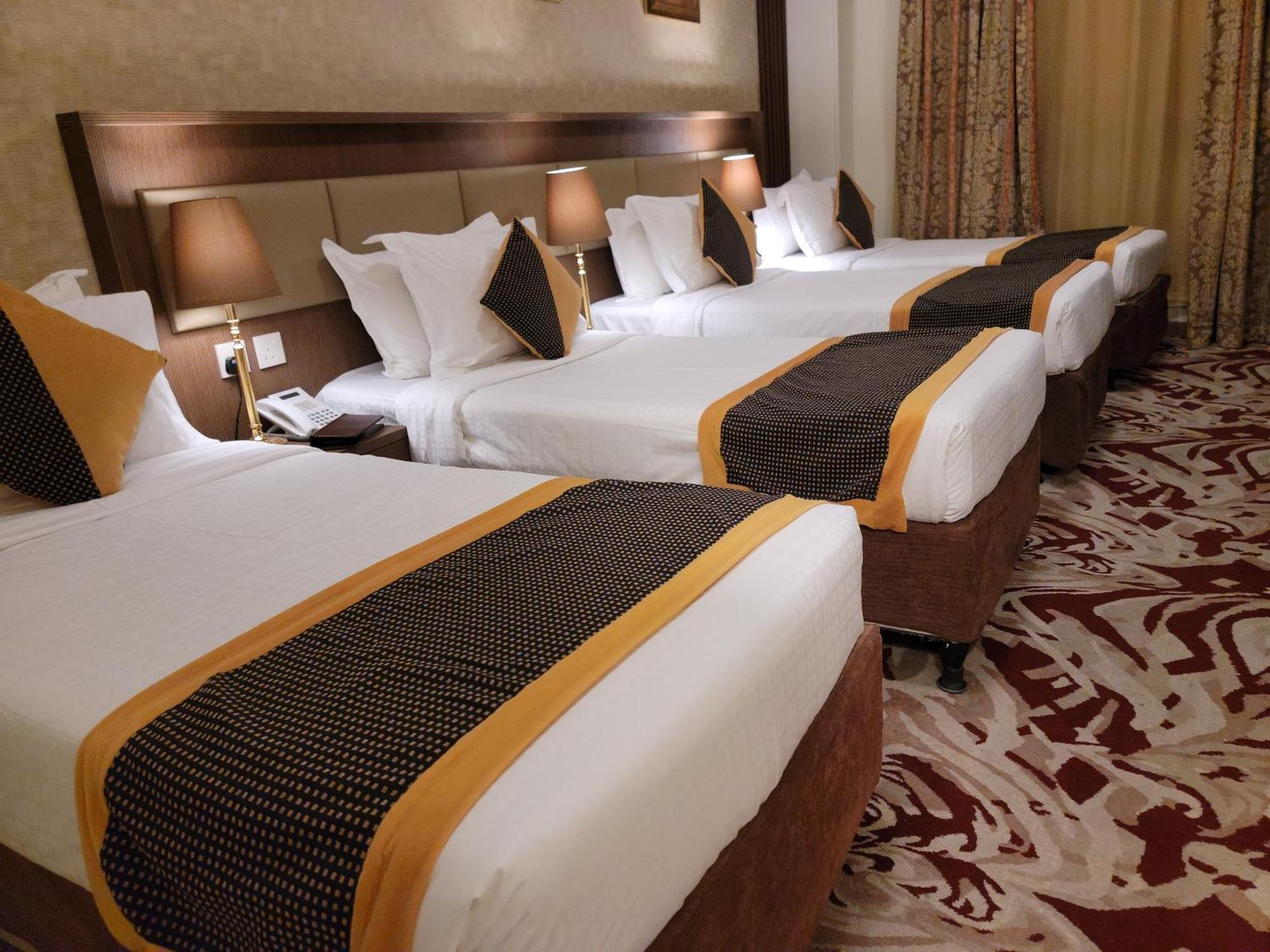 Qasr Al Ansar Golden Tulip Hotel Medína Exteriér fotografie