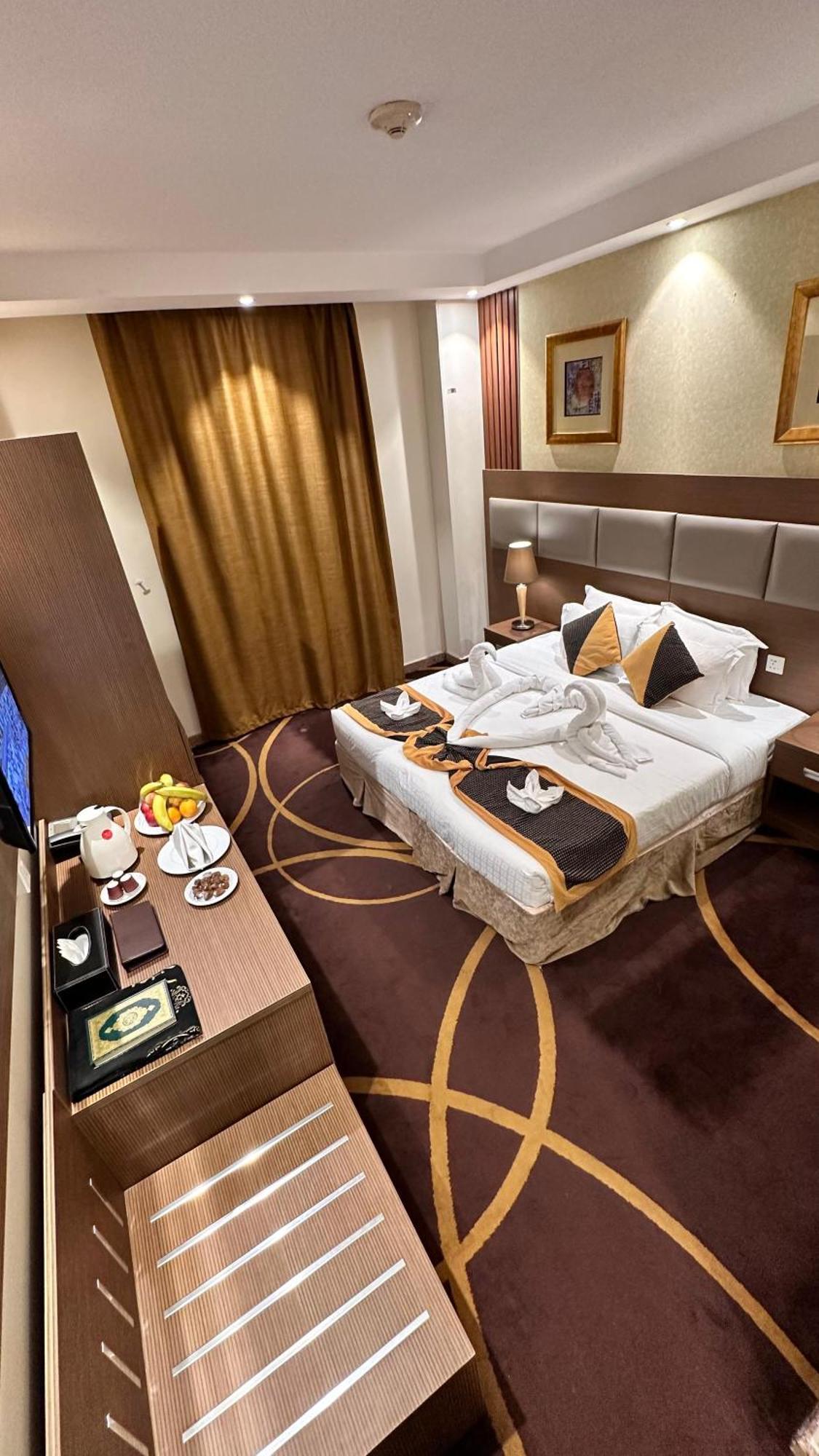 Qasr Al Ansar Golden Tulip Hotel Medína Exteriér fotografie
