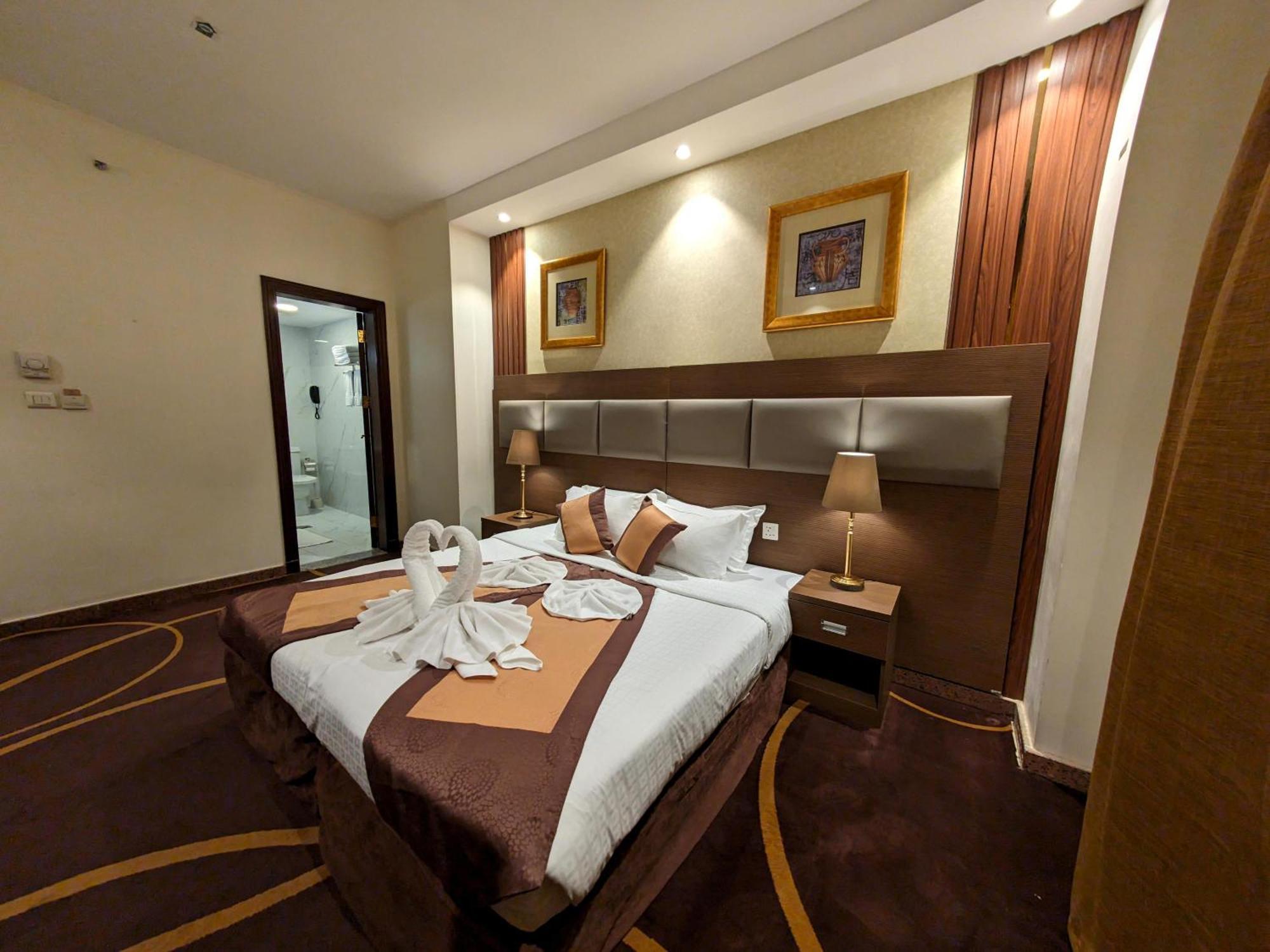 Qasr Al Ansar Golden Tulip Hotel Medína Exteriér fotografie