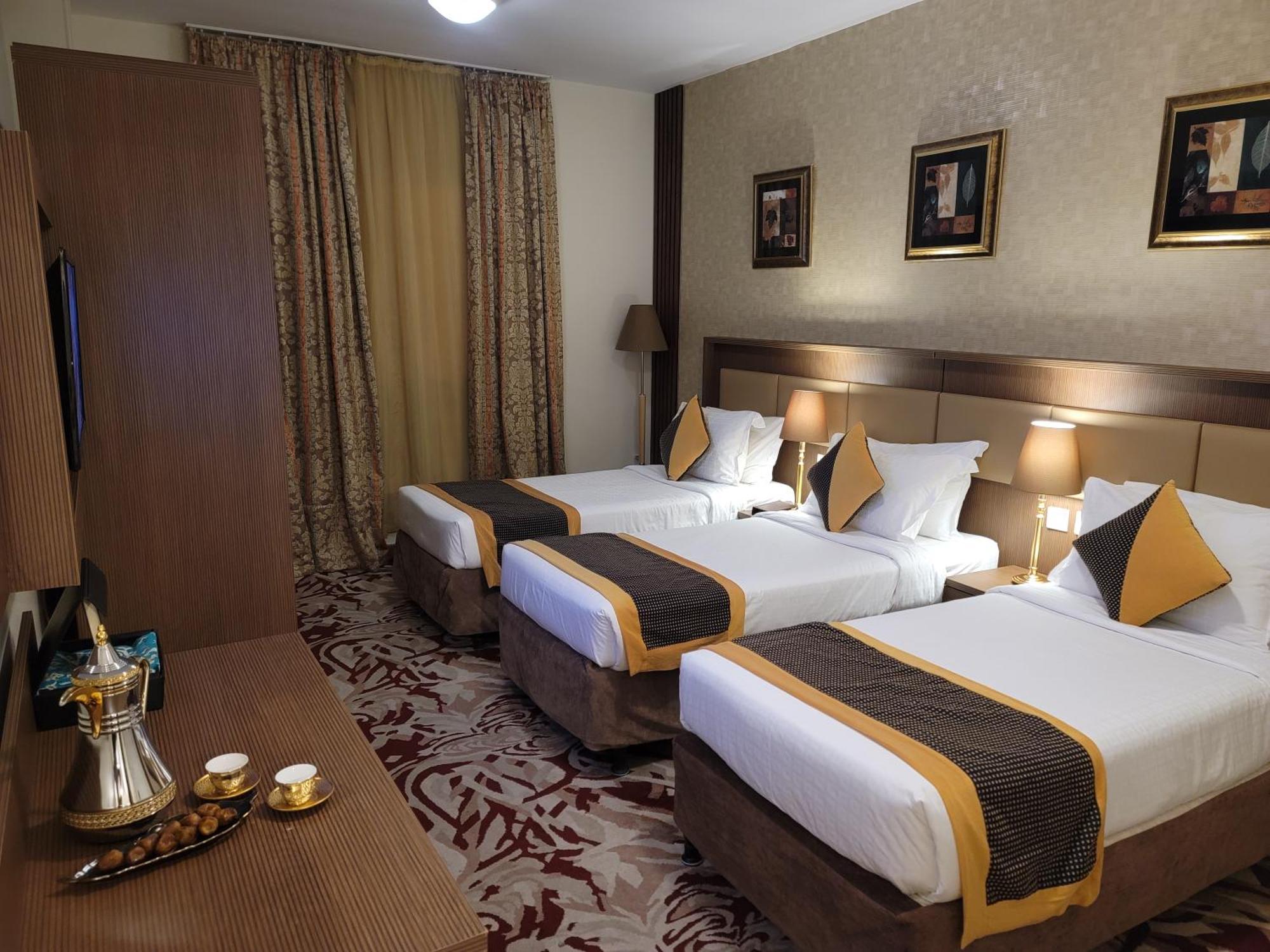 Qasr Al Ansar Golden Tulip Hotel Medína Exteriér fotografie